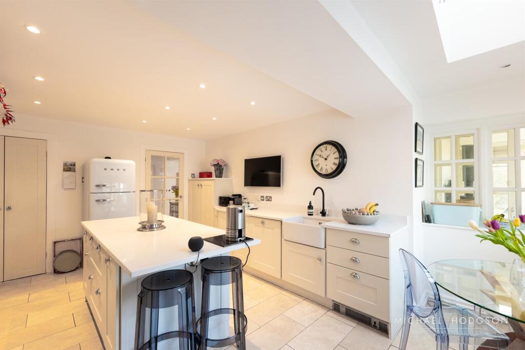 59 Front Street Whitburn-37.jpg