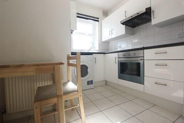 27B Crouch Hill Kitc