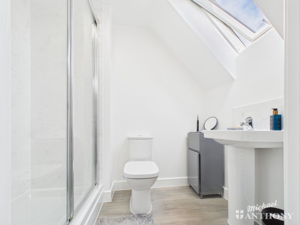 CAM02773G0-PR0323-STILL012