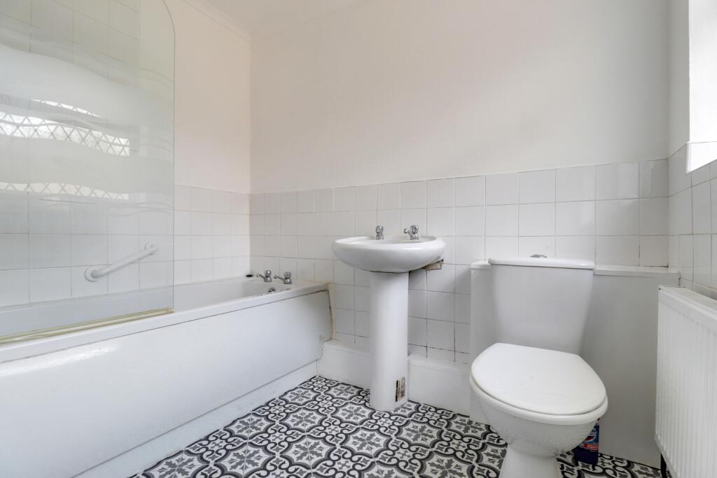 11- Rob Hammond EweMove Pontefract