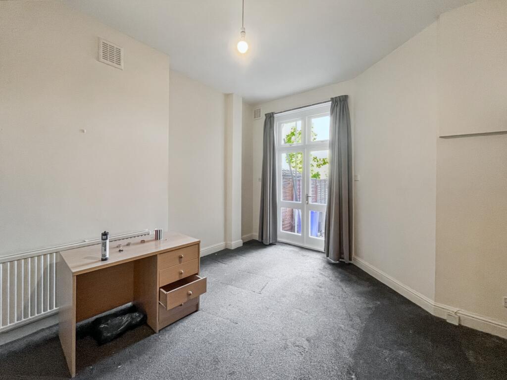 98 Ritherdon Road, Tooting, London SW17 8QQ