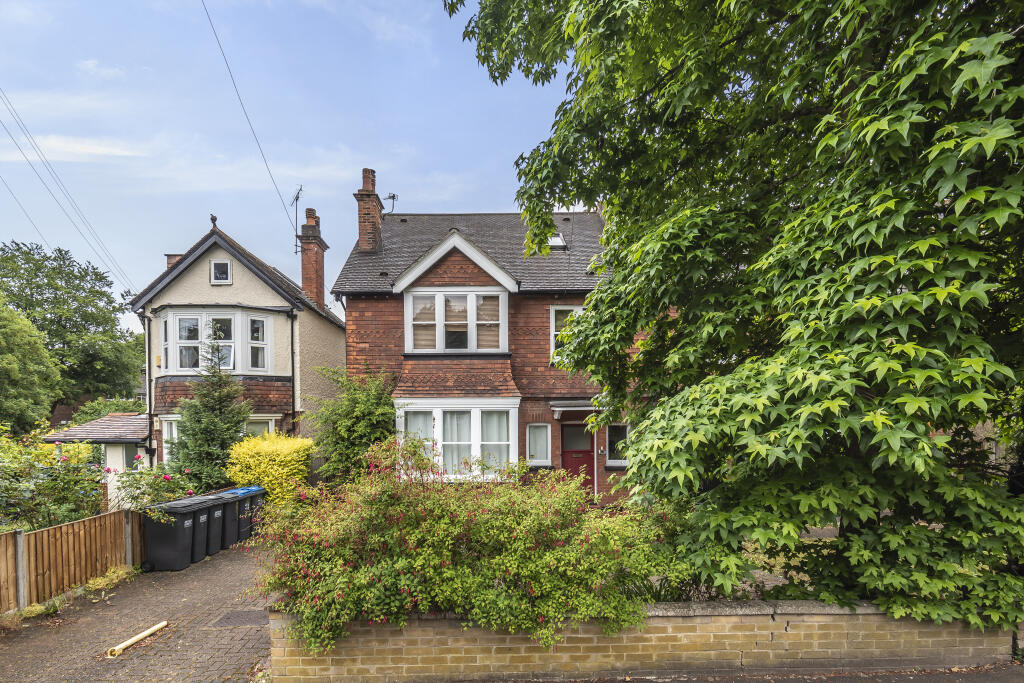 Flat 3, 5 Dale Road, Purley, CR8 2ED