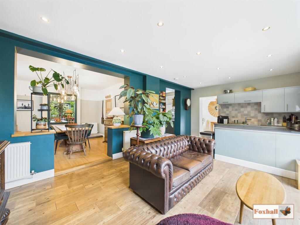 Kitchen / Family / Dining Area