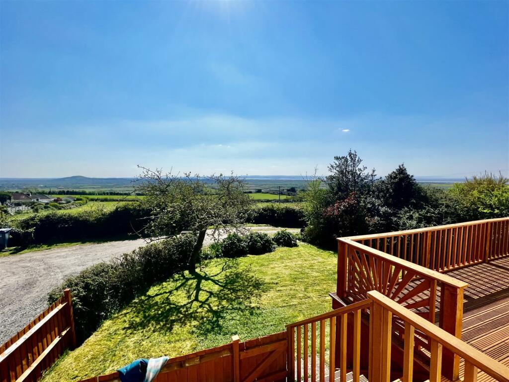 Utility/Annex Kitchen View