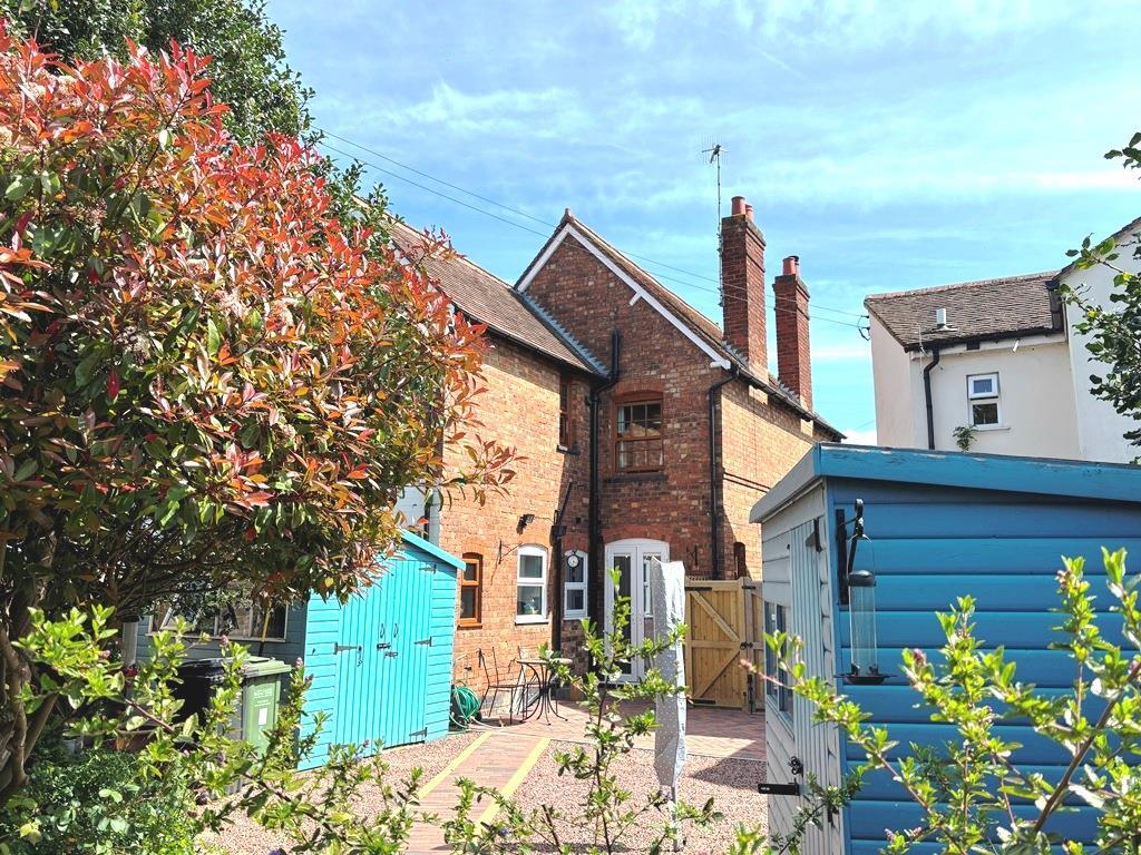 Rear Aspect.JPG