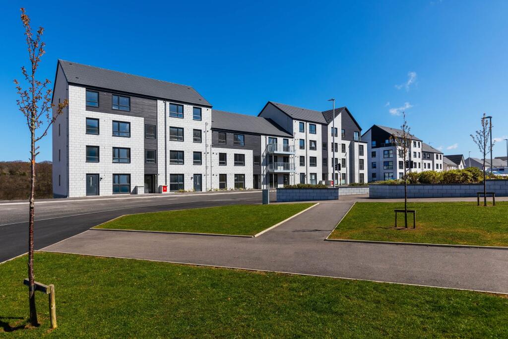 Davidson's Square block 8 apartments at Riverside Quarter