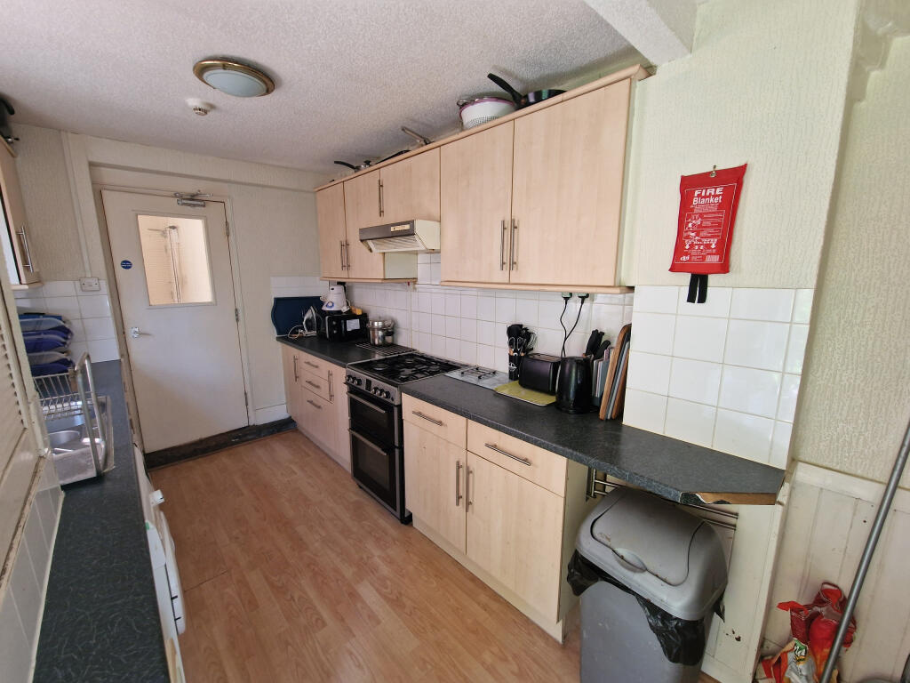 Kitchen-angle 2