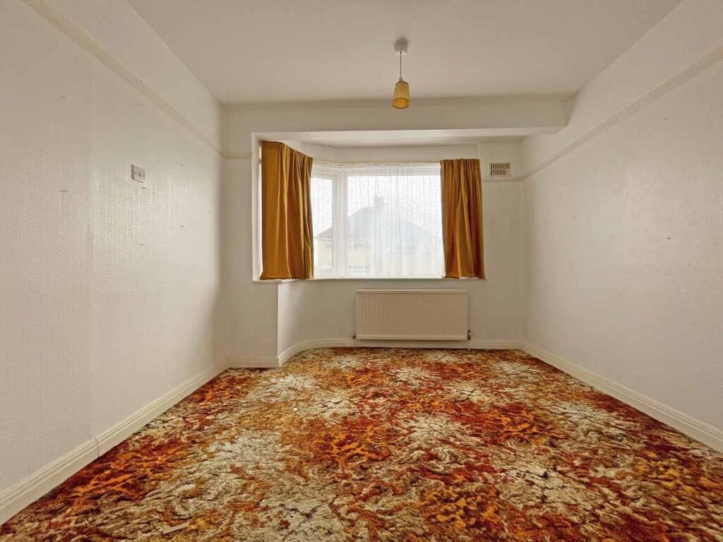 Churchway 169 Lounge.jpg