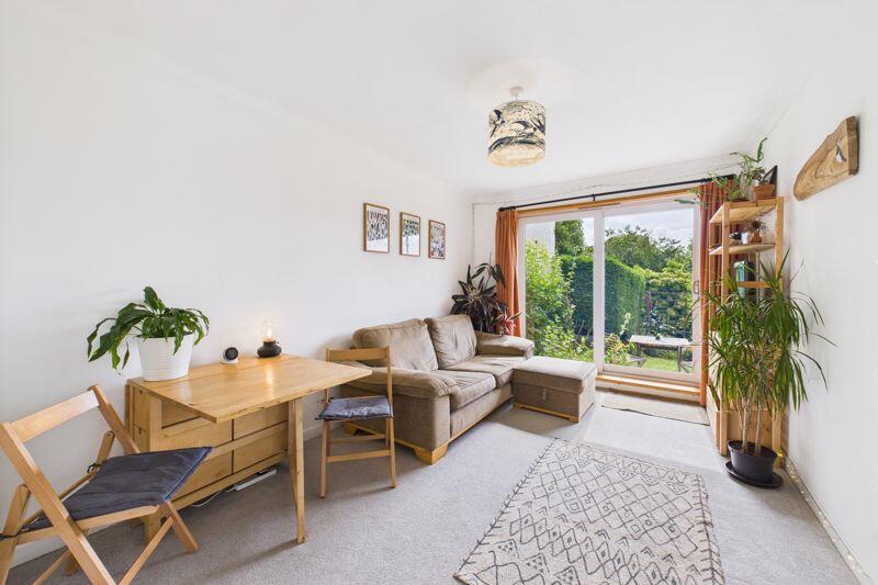 Lounge/Dining Angle 1