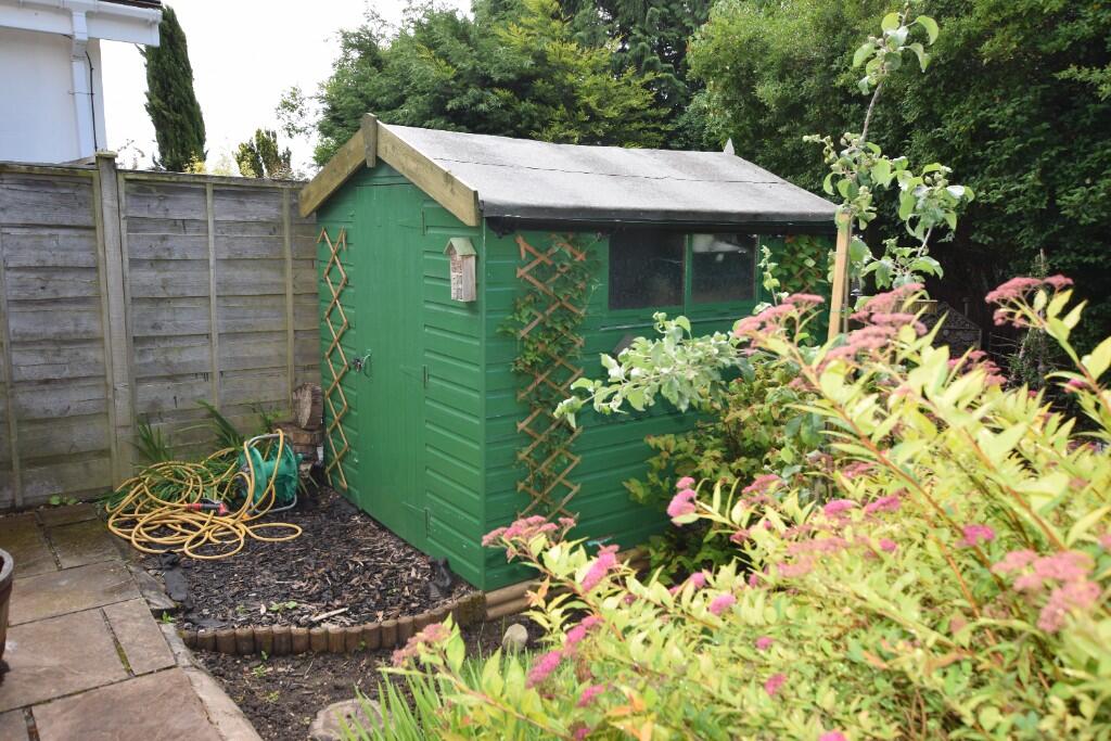 Garden shed