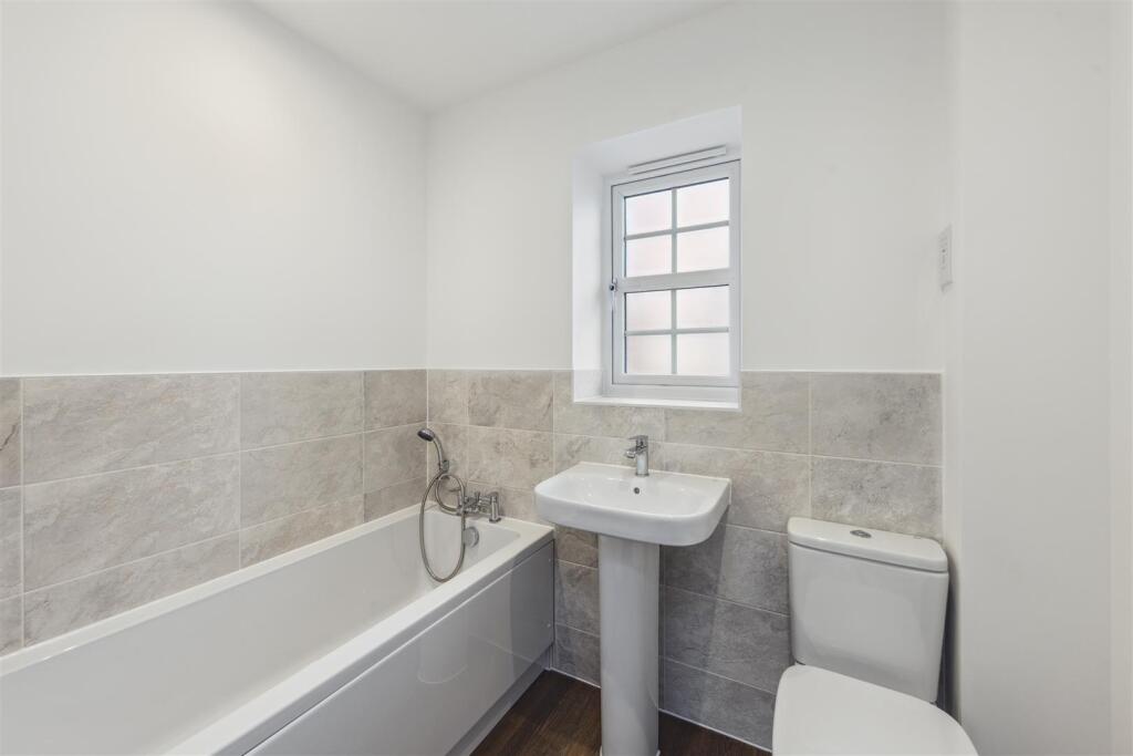 3-Electric-Close2c-Catteshall-Court2c-Godalming-GU