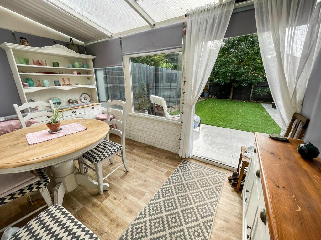 tlc_649b920e-dc30-4247-b1ce-7dd1a8e3ca1c_4e63db8.j