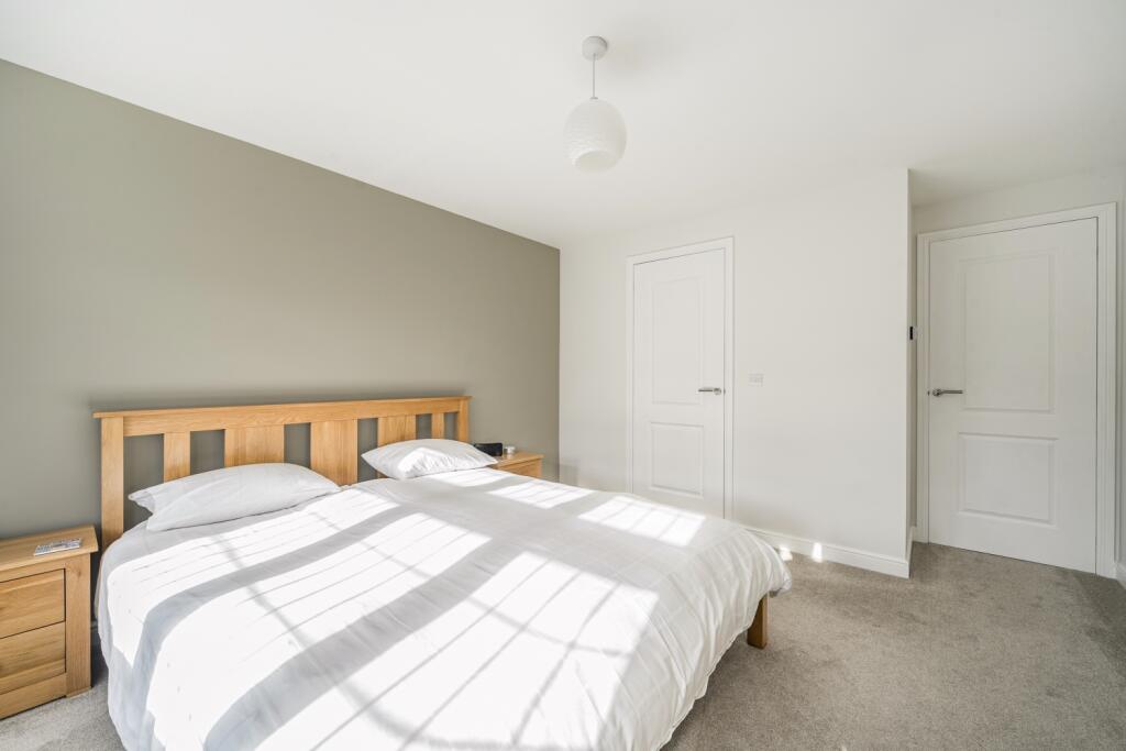 1363440-3-68e38f2d62ba1