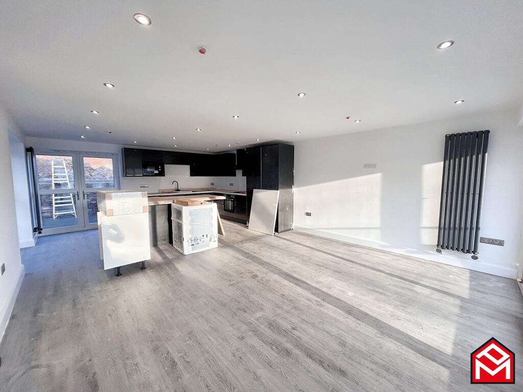 Open Plan Lounge/ Dining/ Kitchen