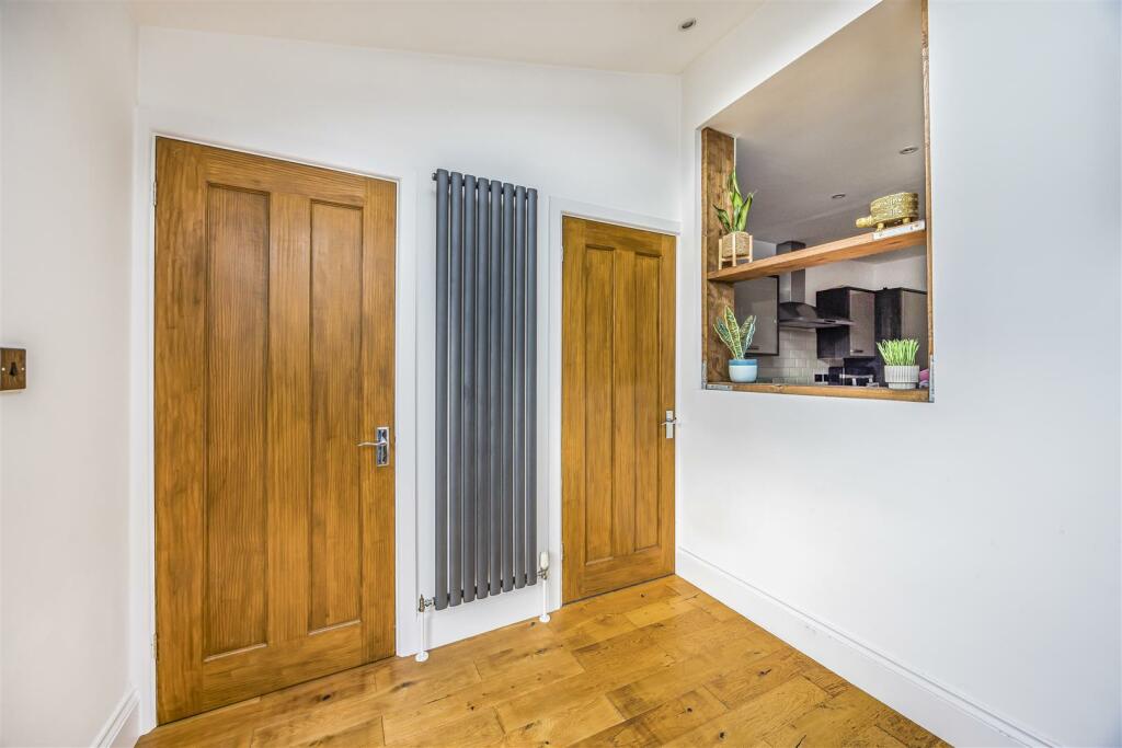20 Cedar Grove, Baffins-PorticoMarketing-SarahOliv