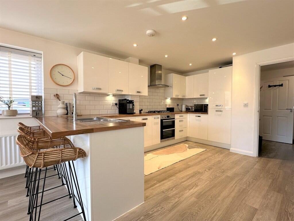 LKD KITCHEN1