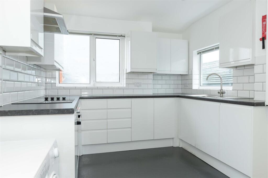 5 Western Place_22.JPG