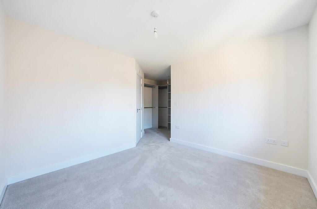 1318431-7-6867e43...