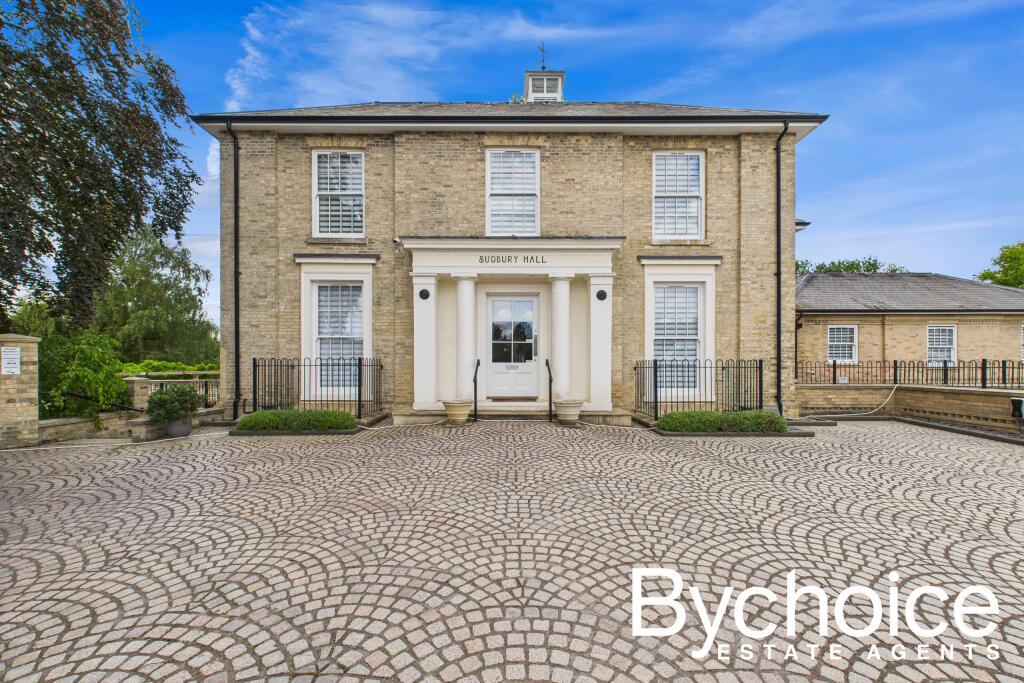 CAM05250G0-PR0100-STILL034