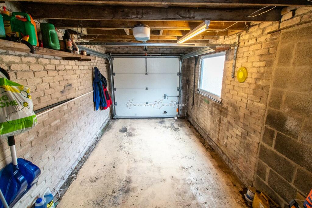 Wellwood, Llanederyrn, HernCrabtre (19).jpg