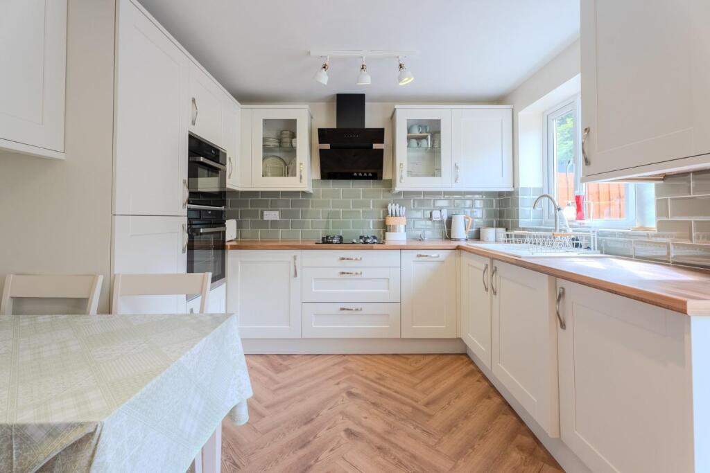 Denbigh Close-7.jpg