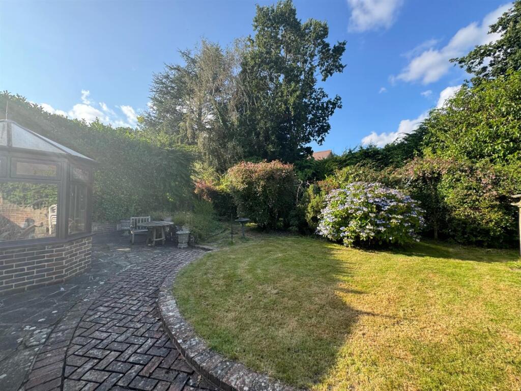 thumbnail_image0 (2).jpg