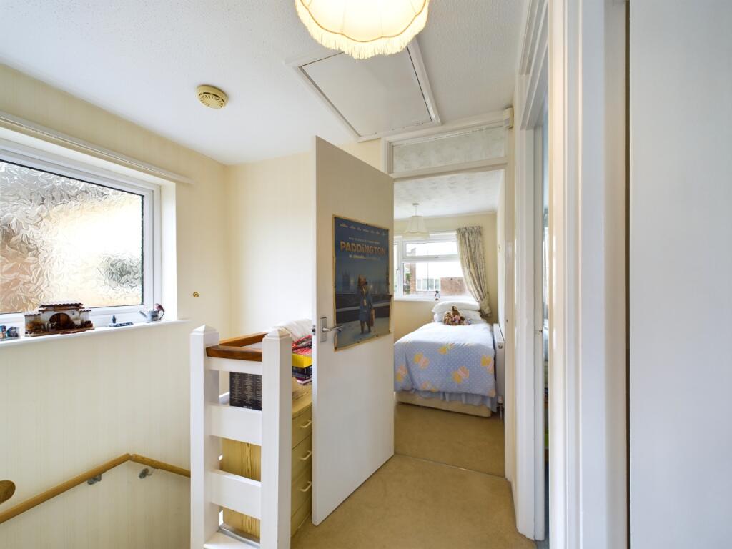 CAM02023G0-PR0061-STILL024