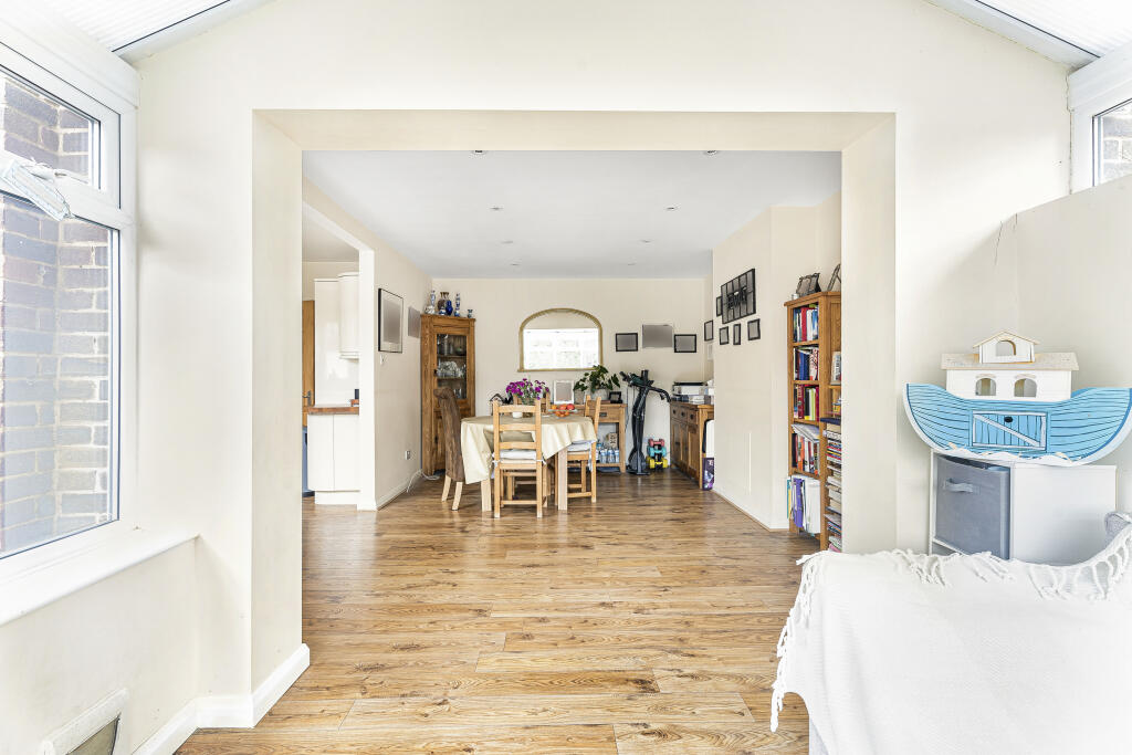 Dining/conservatory