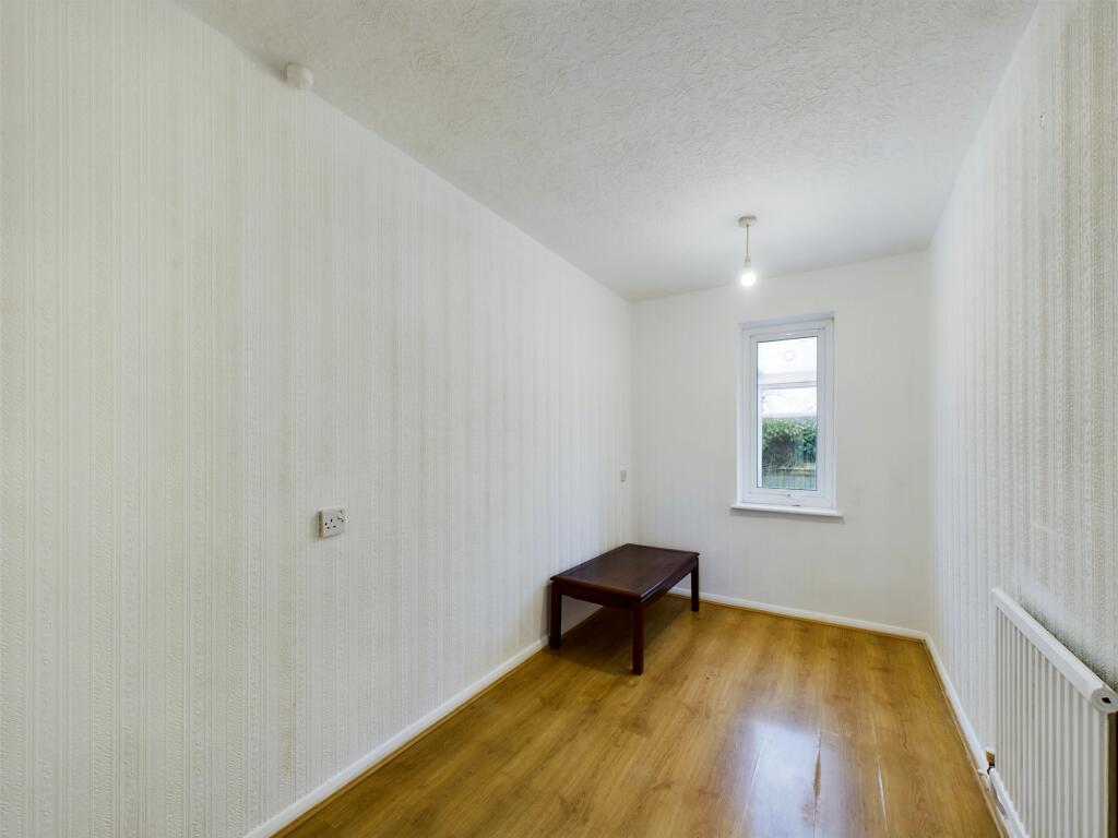 CAM02668G0-PR0152-STILL012