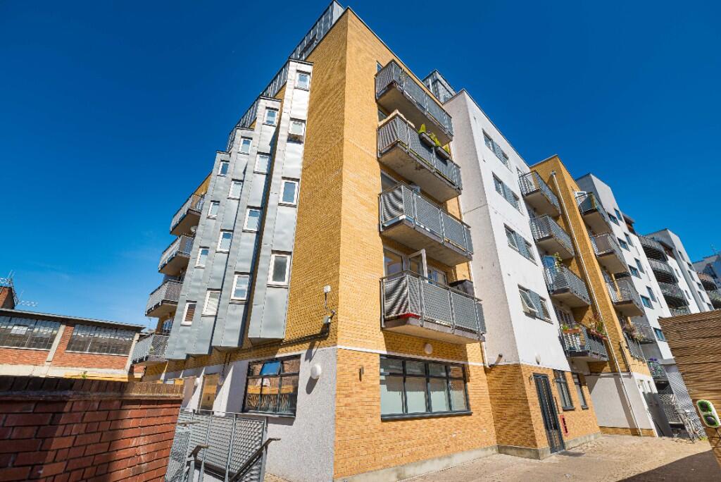 Great Suffolk Street, London, SE1