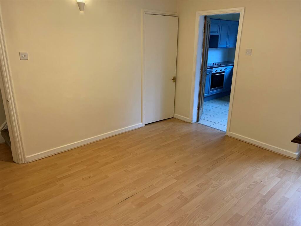 Rear Lounge