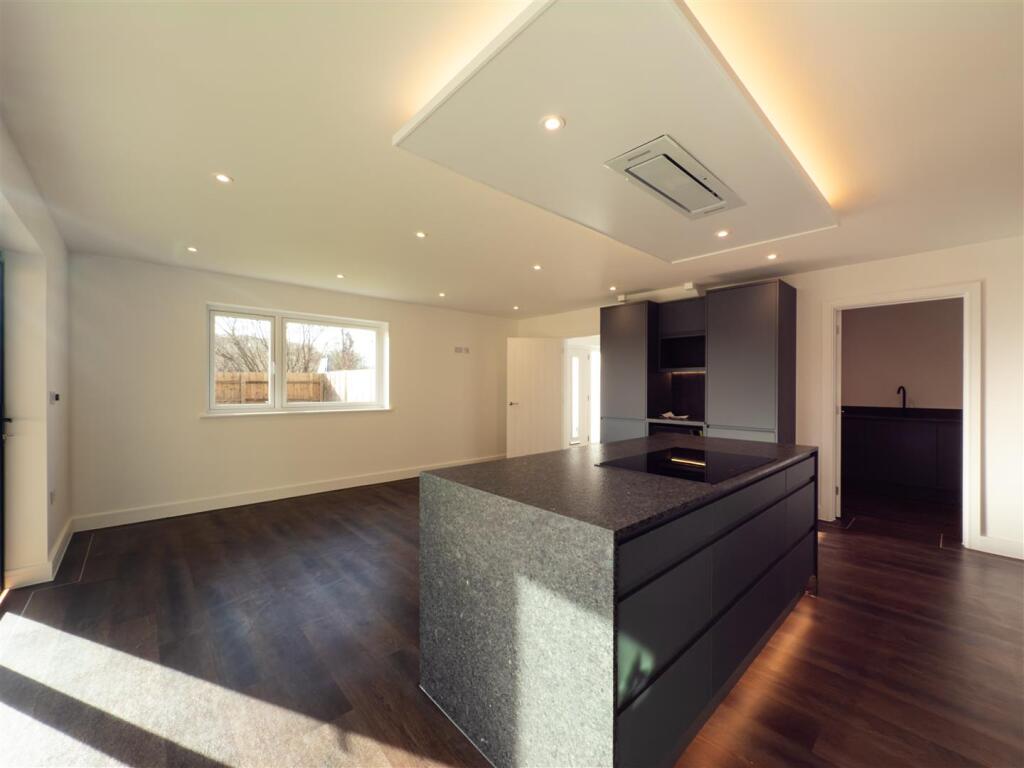 Kitchen/Family Room