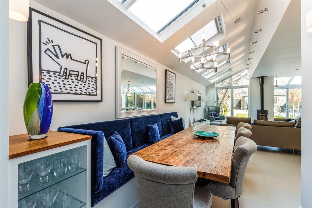Kitchen/Diner/Family