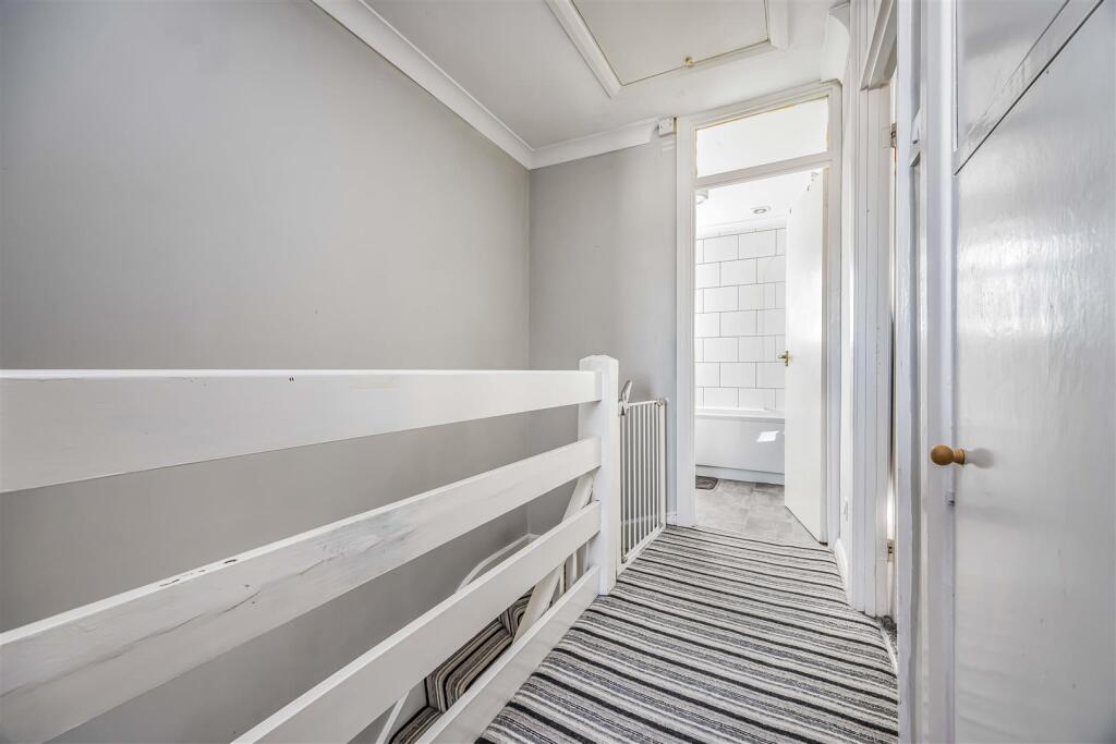 3 Lime Grove, Paulsgrove-Small-PorticoMarketing-Ne