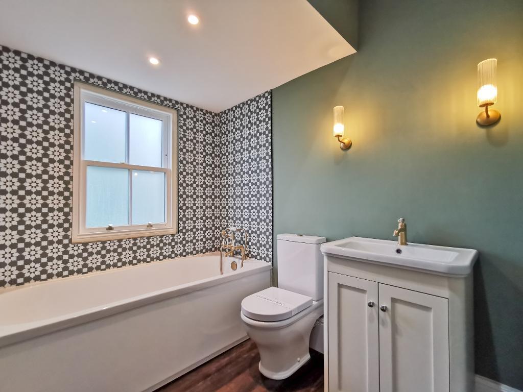 Family bathroom