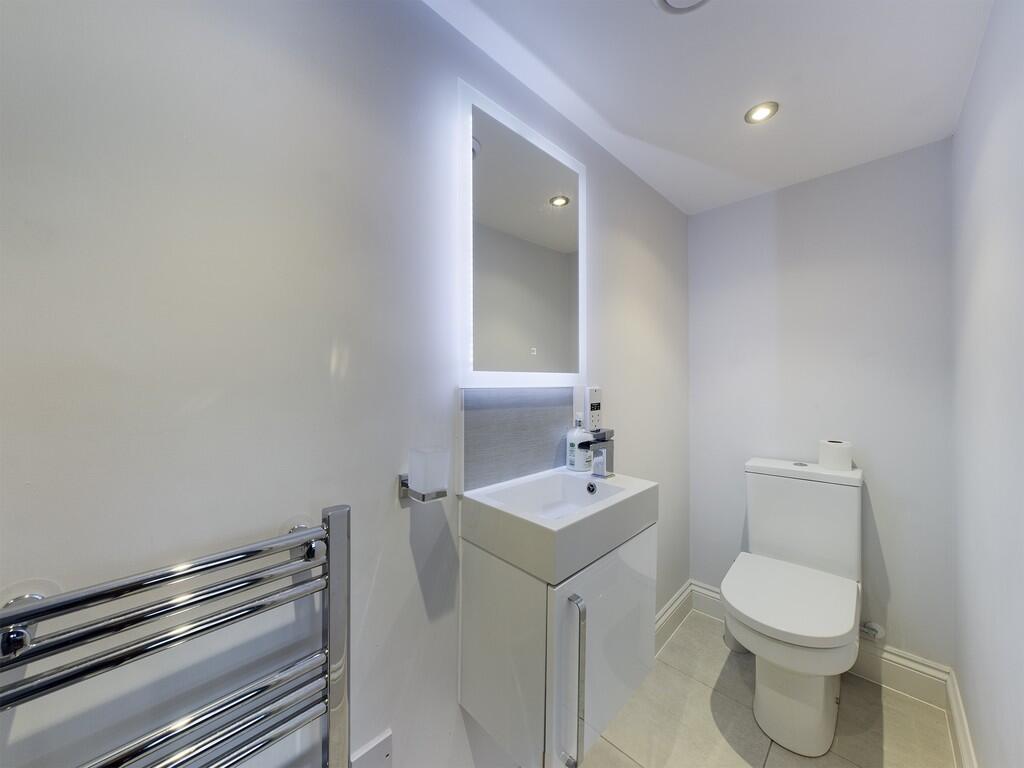 CAM00195P1-PR0592...