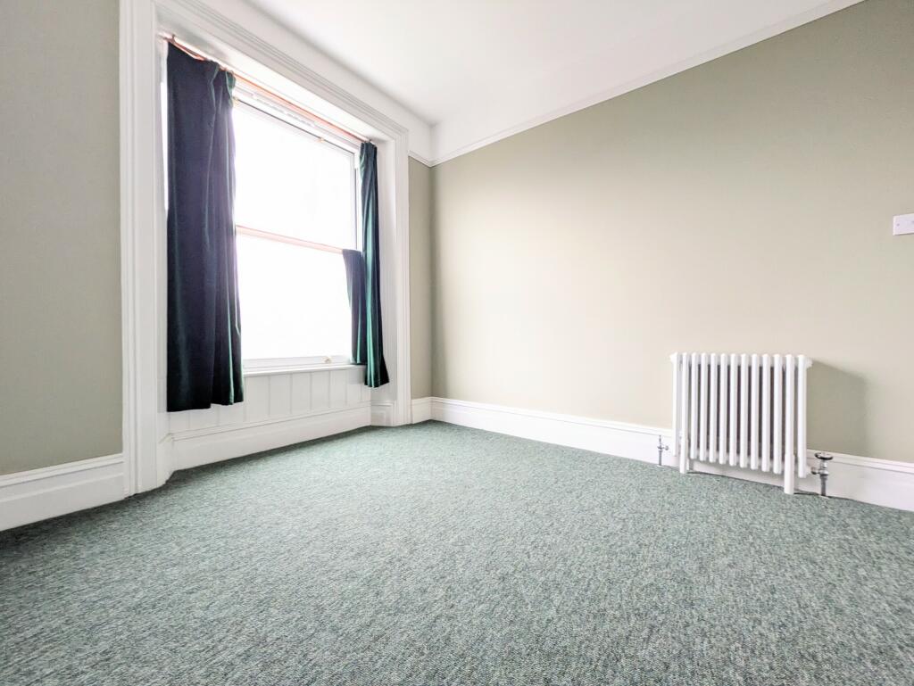 PXL_20241213_122509421.MP~2