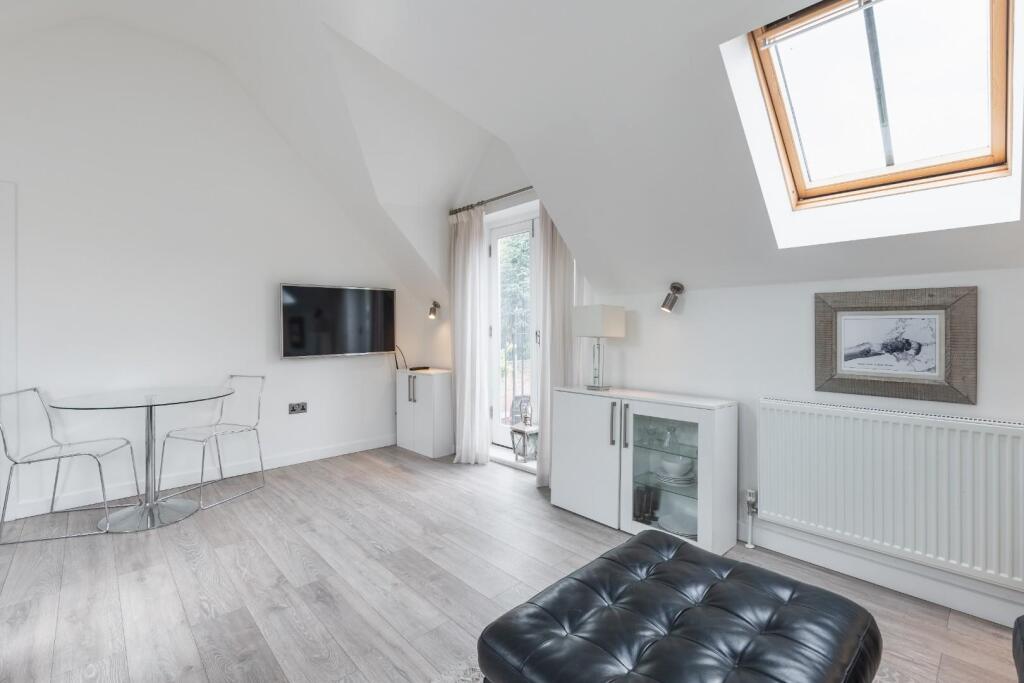 LIVING ROOM KITCHEN-3.jpg