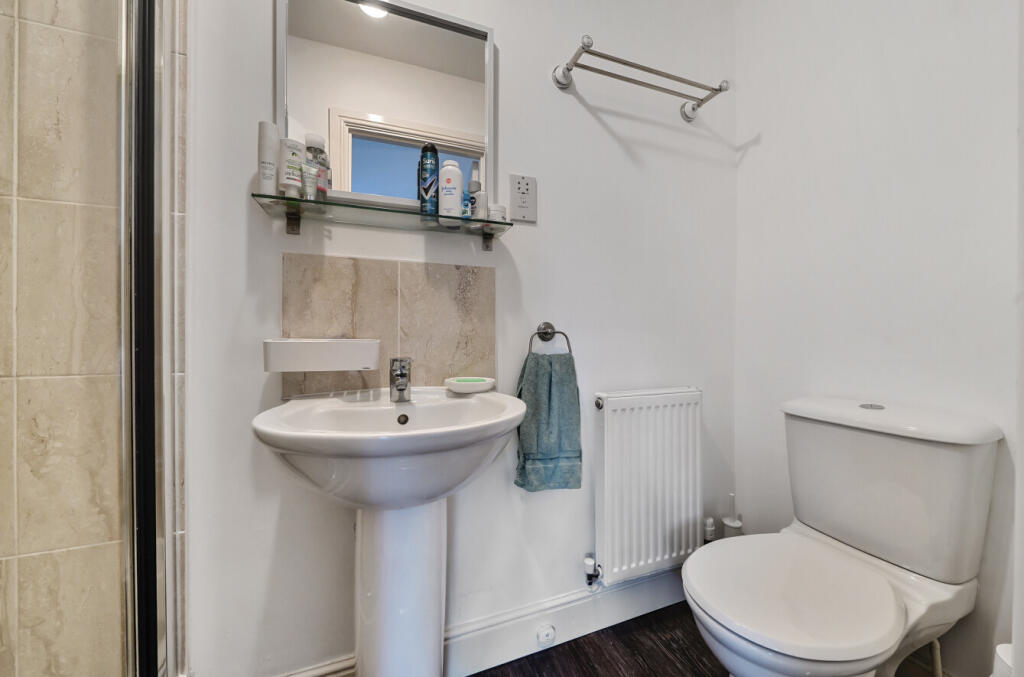 1305869-11-68415b...