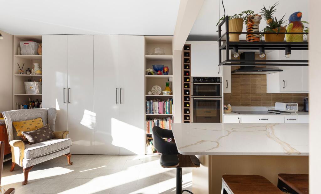 Kitchen / Dinning Room