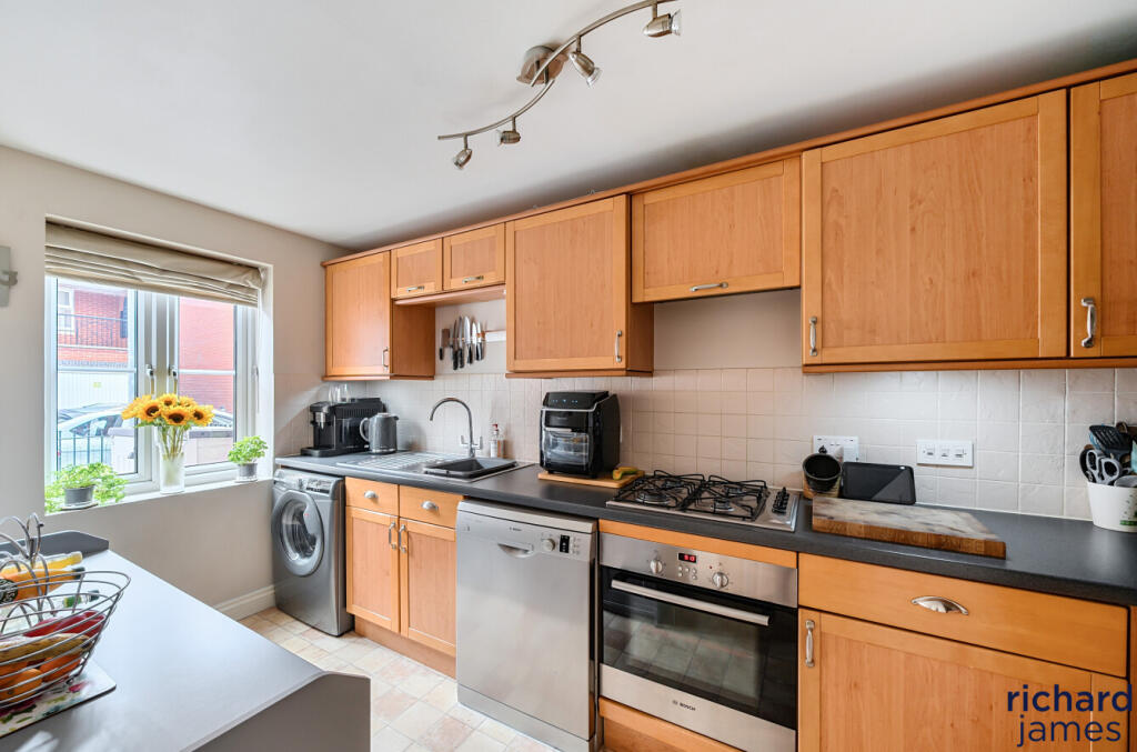 f1d3d058956547a9a8acf3b86f6ea30b