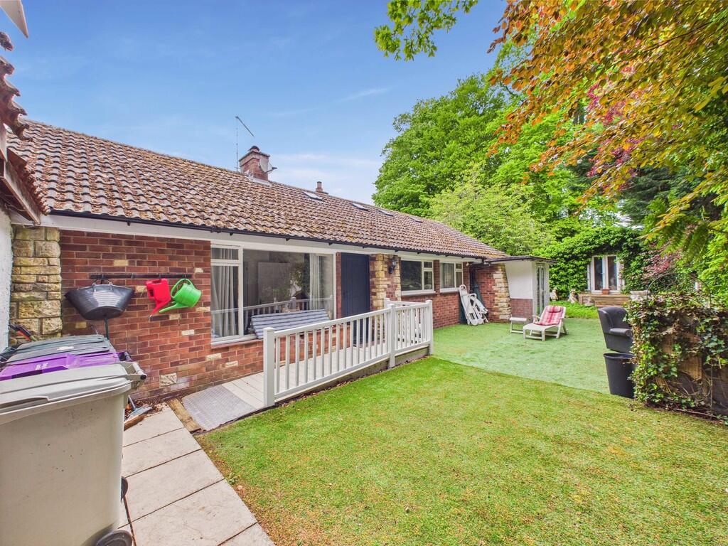 CAM04092G0-PR0056...