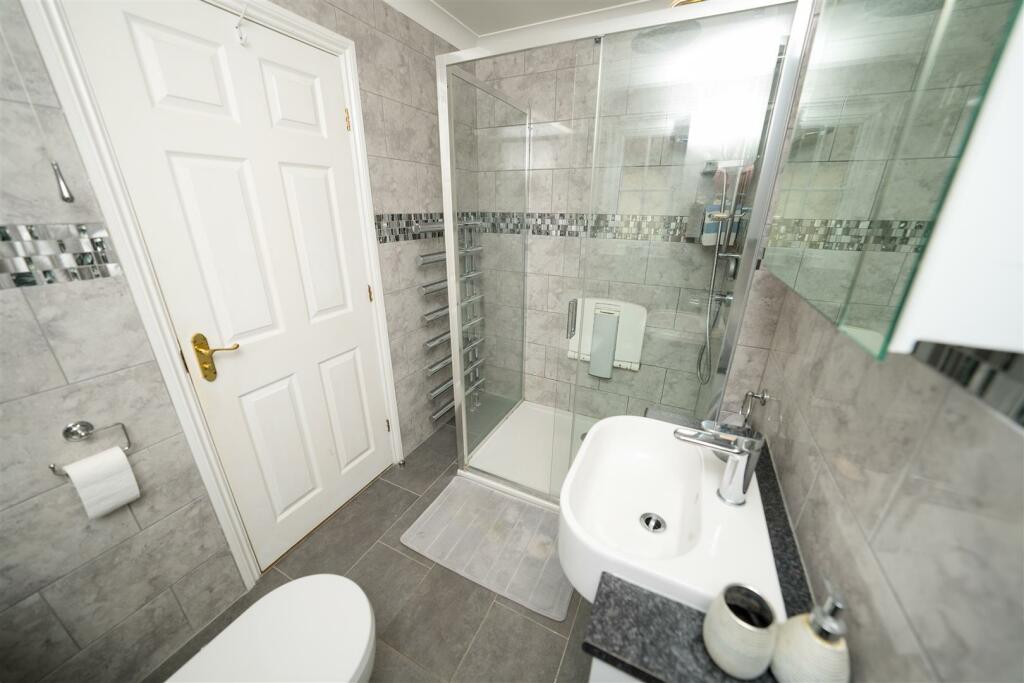 EnSuite Shower Room