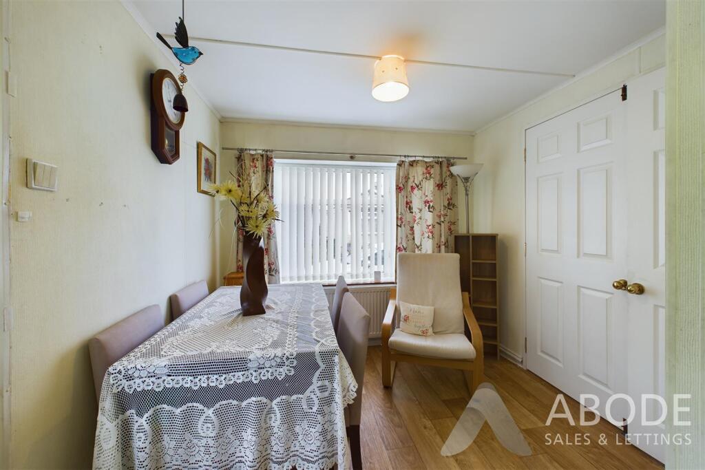 CAM04151G0-PR0046-STILL003.jpg