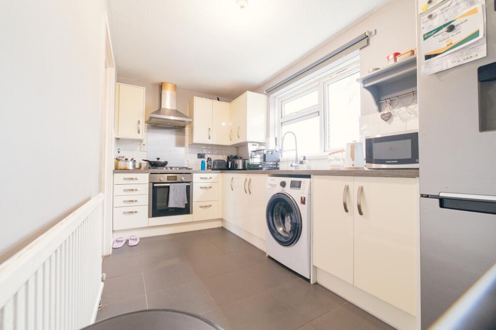 Call 02920 454555 to secure your viewing_14