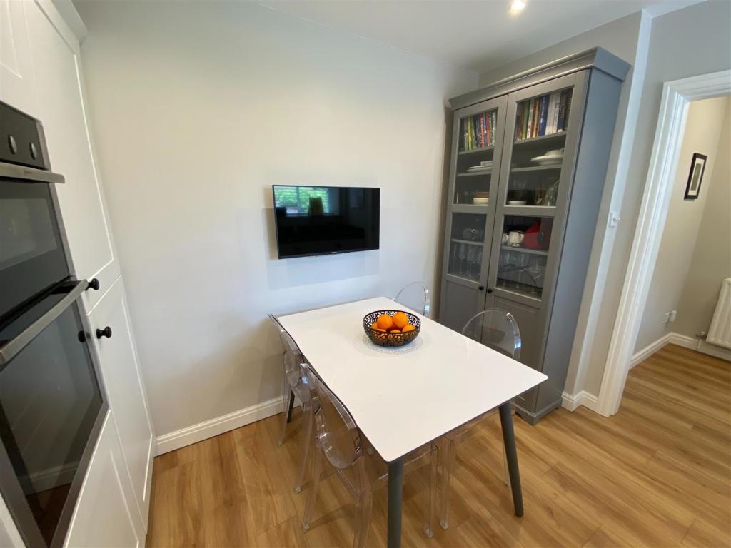 Kitchen Aspect 4.jpg