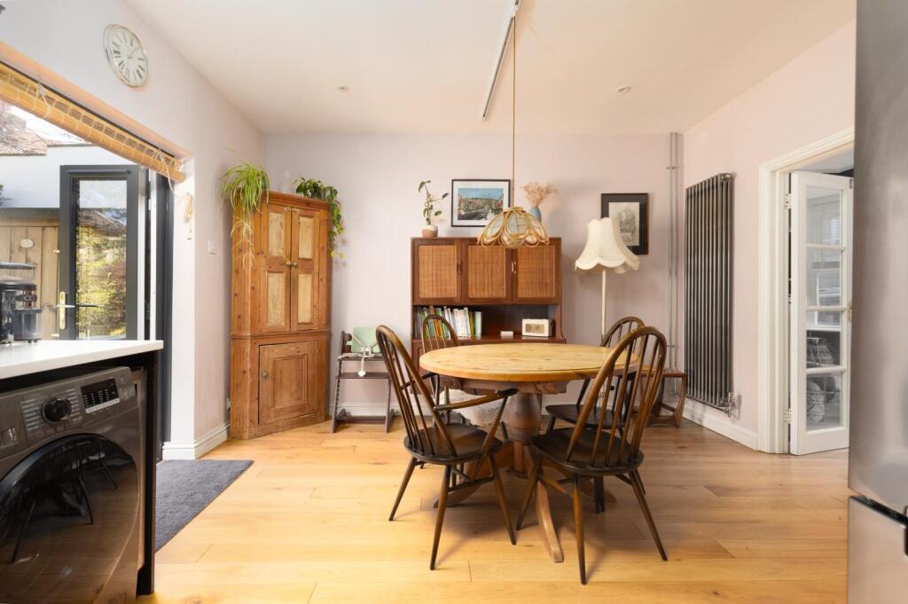 12 Cowper Street-1.jpg