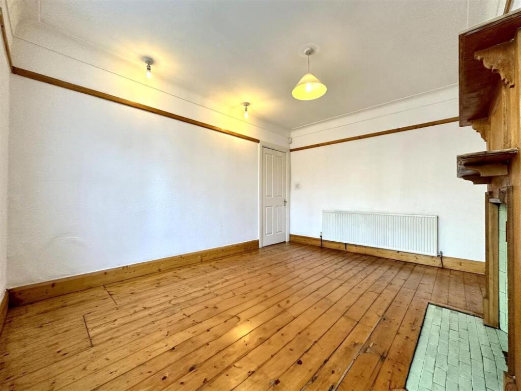 Dining Room Aspect 3