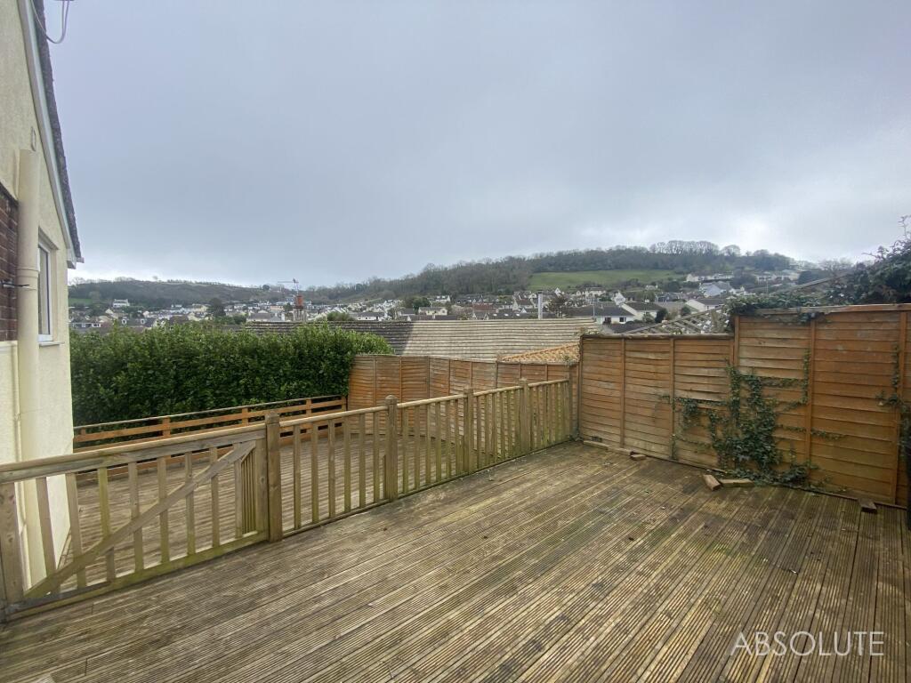 Decking to the side