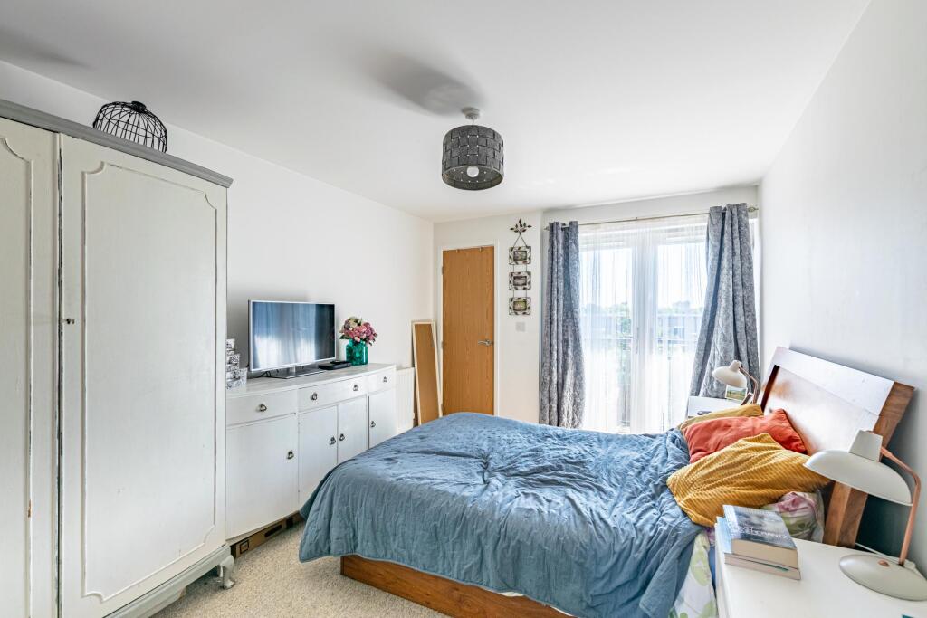bedroom1a